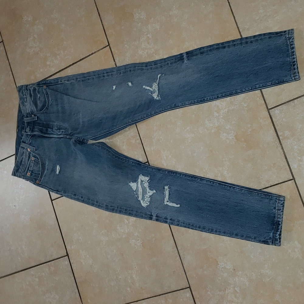 Levi's High Rise Blue Jeans